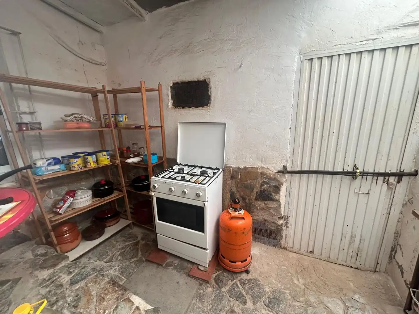 Cuina de Finca rústica en venda en Crevillent amb Calefacció, Terrassa i Traster