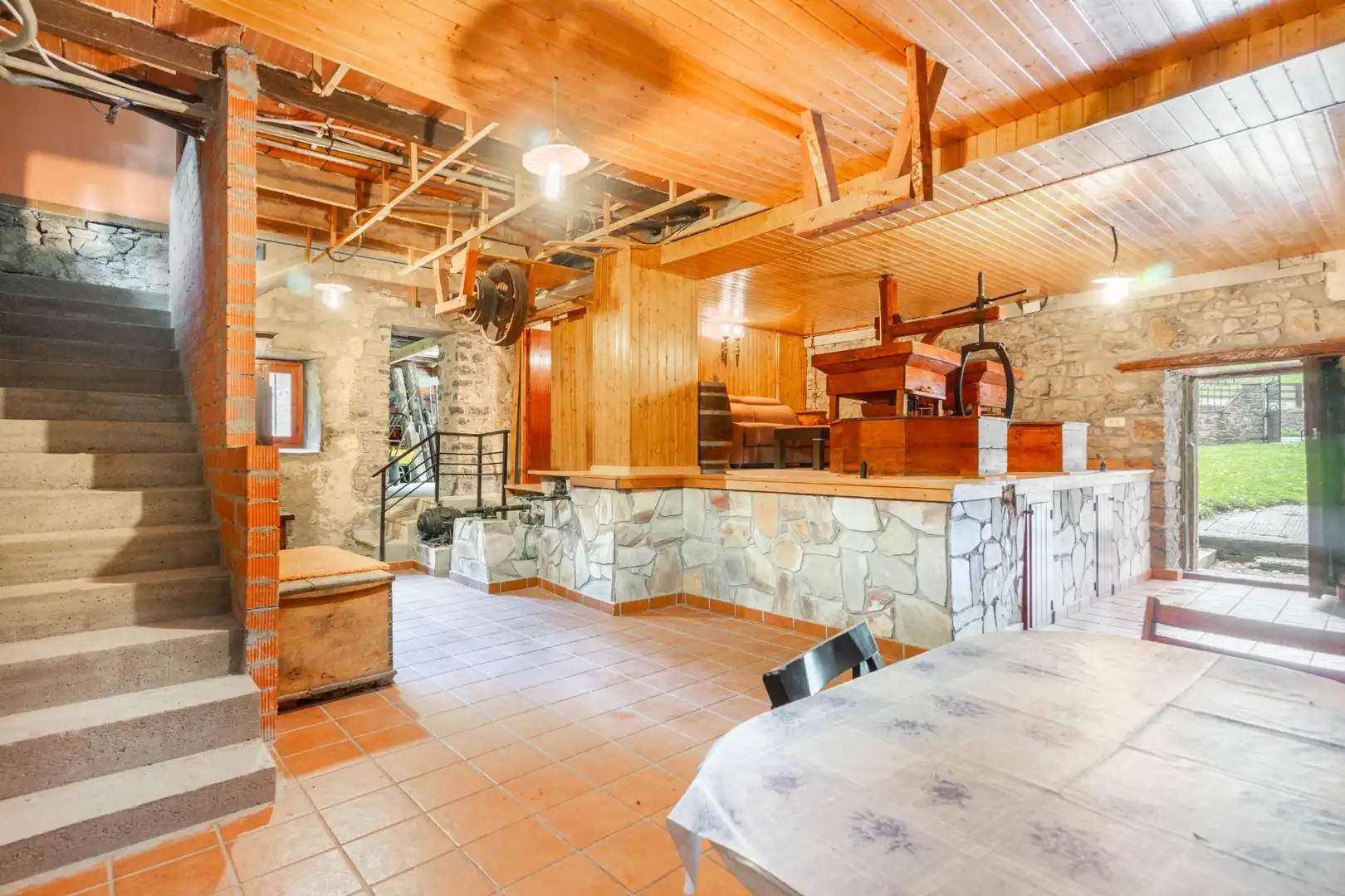 Casa o chalet en venta en Cabrillanes con Calefacción, Jardín privado y Terraza