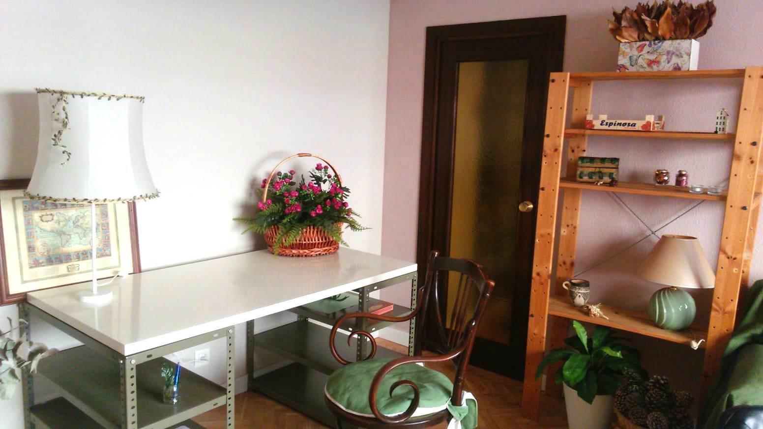 Apartament de lloguer en  Zaragoza Capital amb Calefacció, Parquet i Moblat