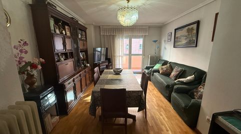 Foto 3 de Piso en venta en Calle Río Valdellorma, El Soto, León Capital