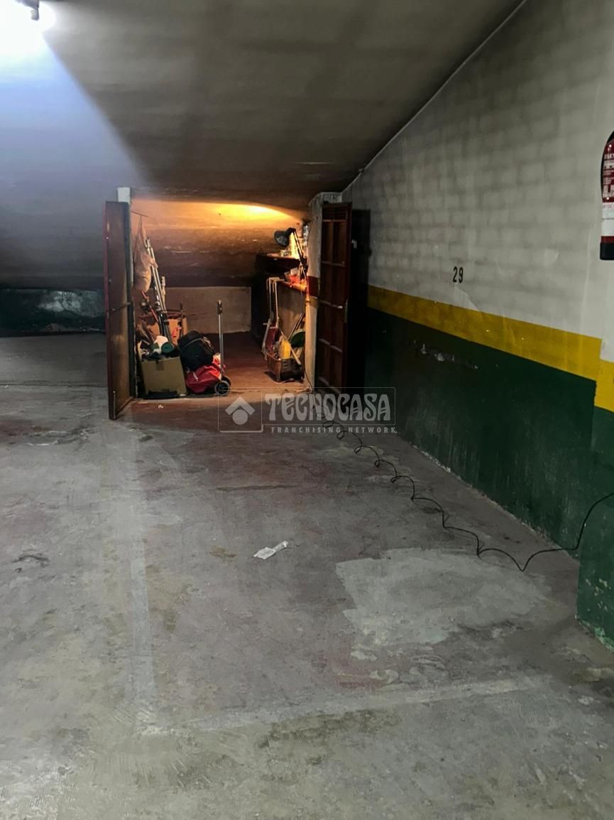 Garage for sale in Badalona