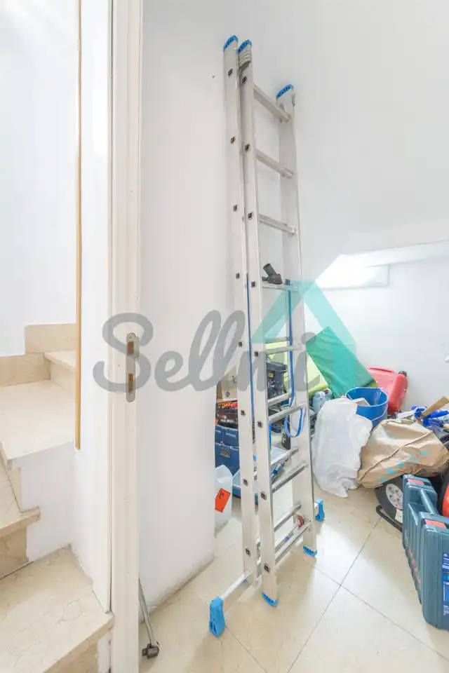 Local comercial de lloguer a Manuel Pedregal, imagen 57