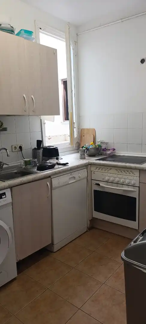 Cuina de Pis de lloguer en Madrid amb Calefacció, Parquet i Moblat