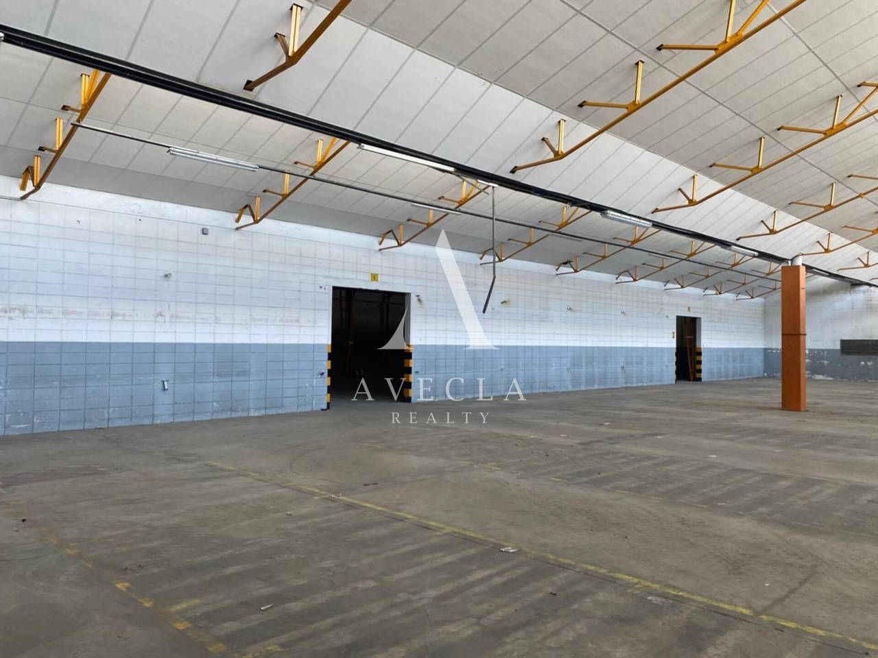 Industrial buildings to rent in Sentmenat