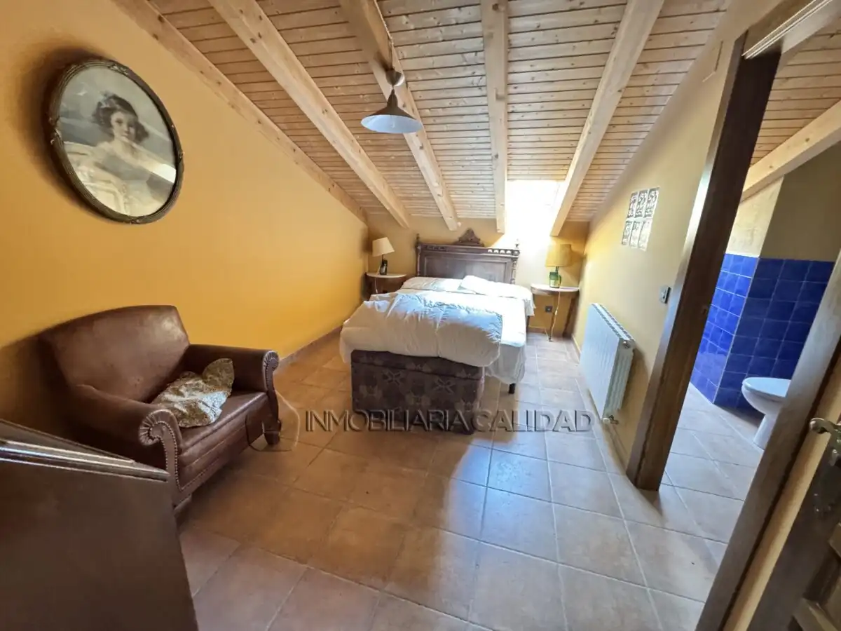 Habitación de Casa o chalet en venta en Burgos con Calefacción