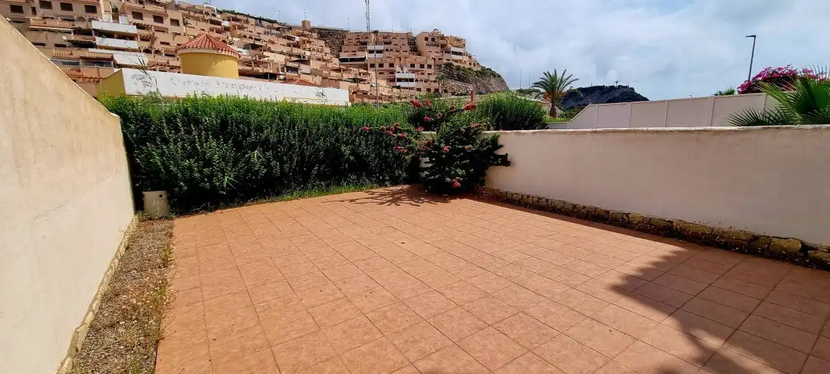 Terraza de Apartamento de alquiler en Águilas con Terraza, Balcón y Piscina comunitaria