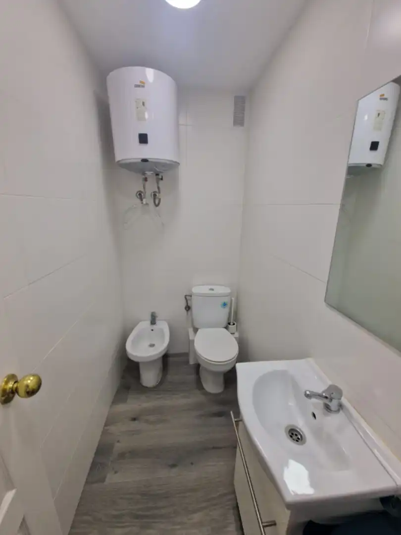 Bathroom of Flat for sale in Vélez-Málaga