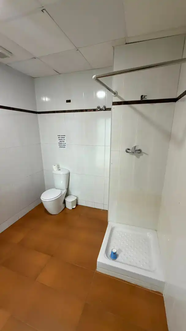 Baño de Local de alquiler en Valencia