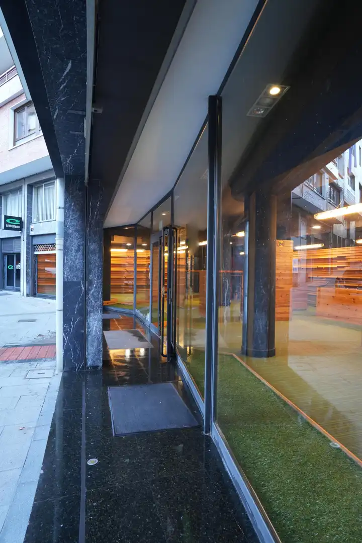 Business premises for sale in Calle Gipuzkoa, imagen 35