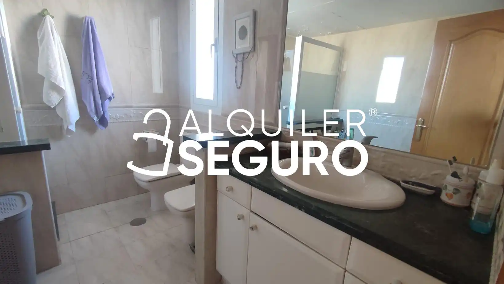 Baño de Casa o chalet de alquiler en Madrid con Aire acondicionado y Calefacción