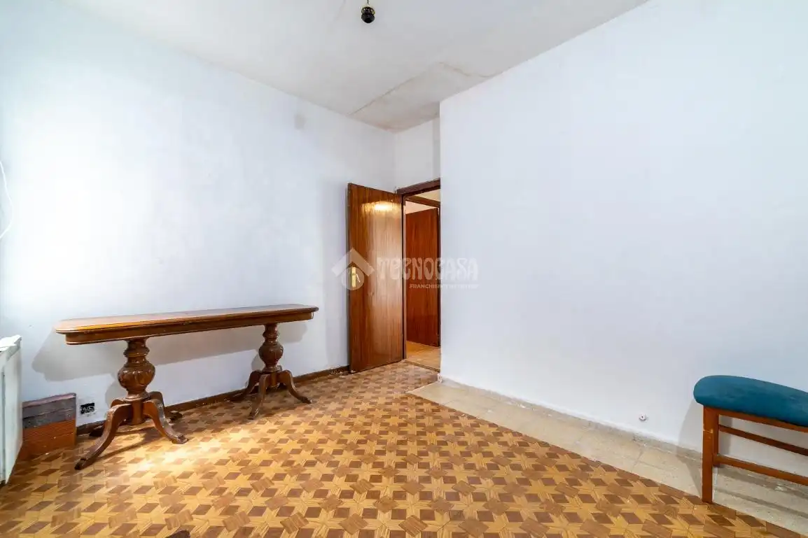Piso en venta en Madrid con Calefacción y Terraza