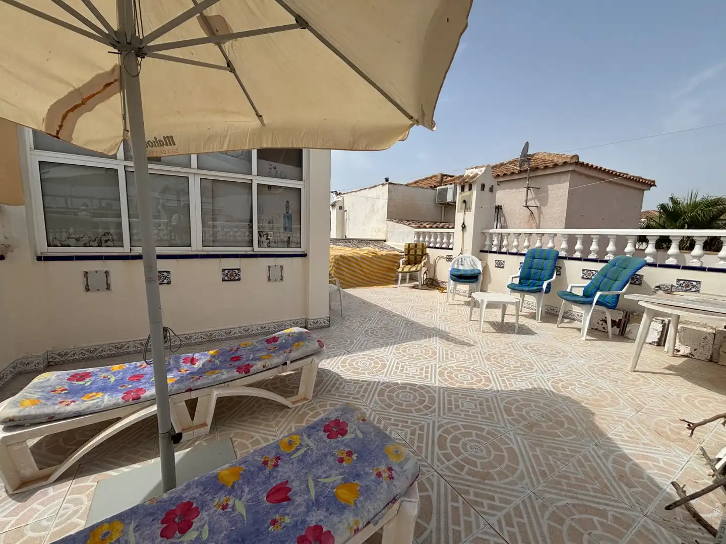 Terrassa de Casa o xalet en venda en Orihuela amb Aire condicionat, Traster i Piscina