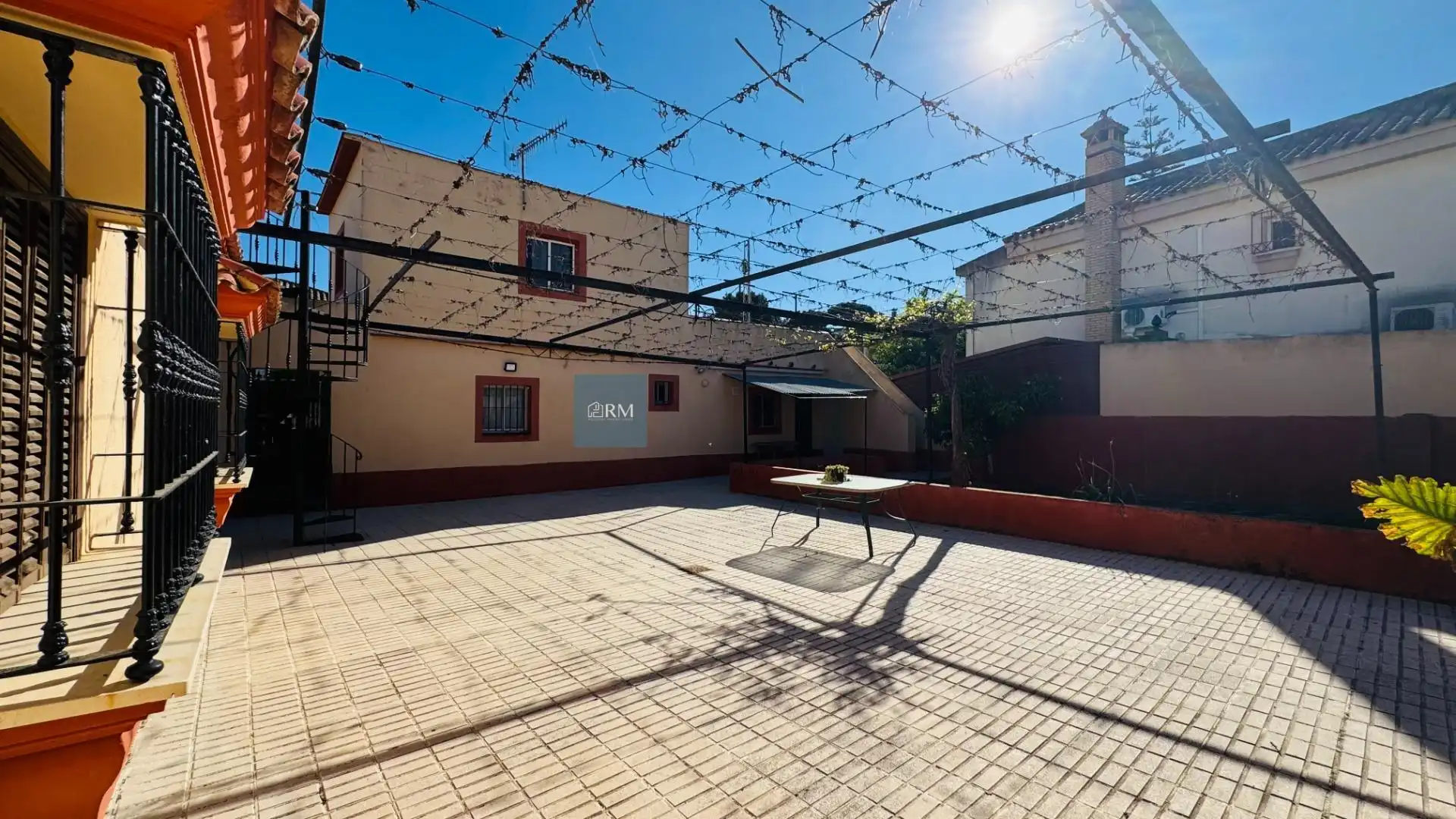 Terrassa de Casa o xalet en venda en Sanlúcar de Barrameda amb Jardí privat, Terrassa i Traster