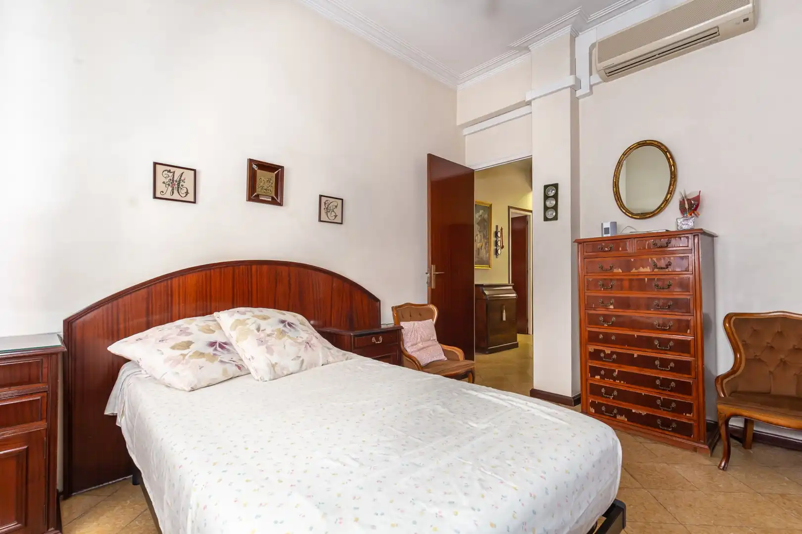 Casa adosada en venda a GARCILASO, La Sagrera