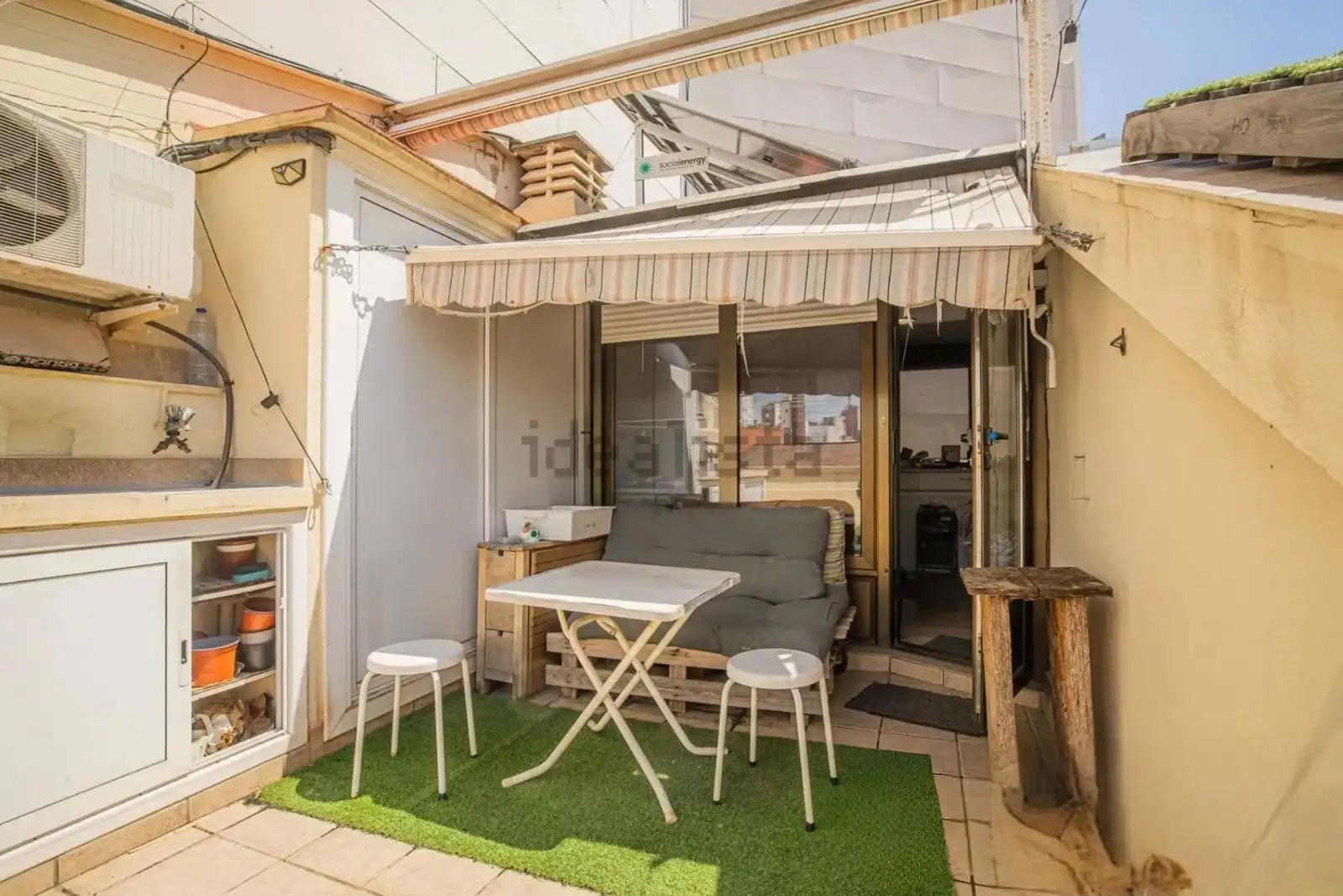 Terrasse von Maisonette zum Verkauf in L'Hospitalet de Llobregat mit Klimaanlage, Heizung und Parkett