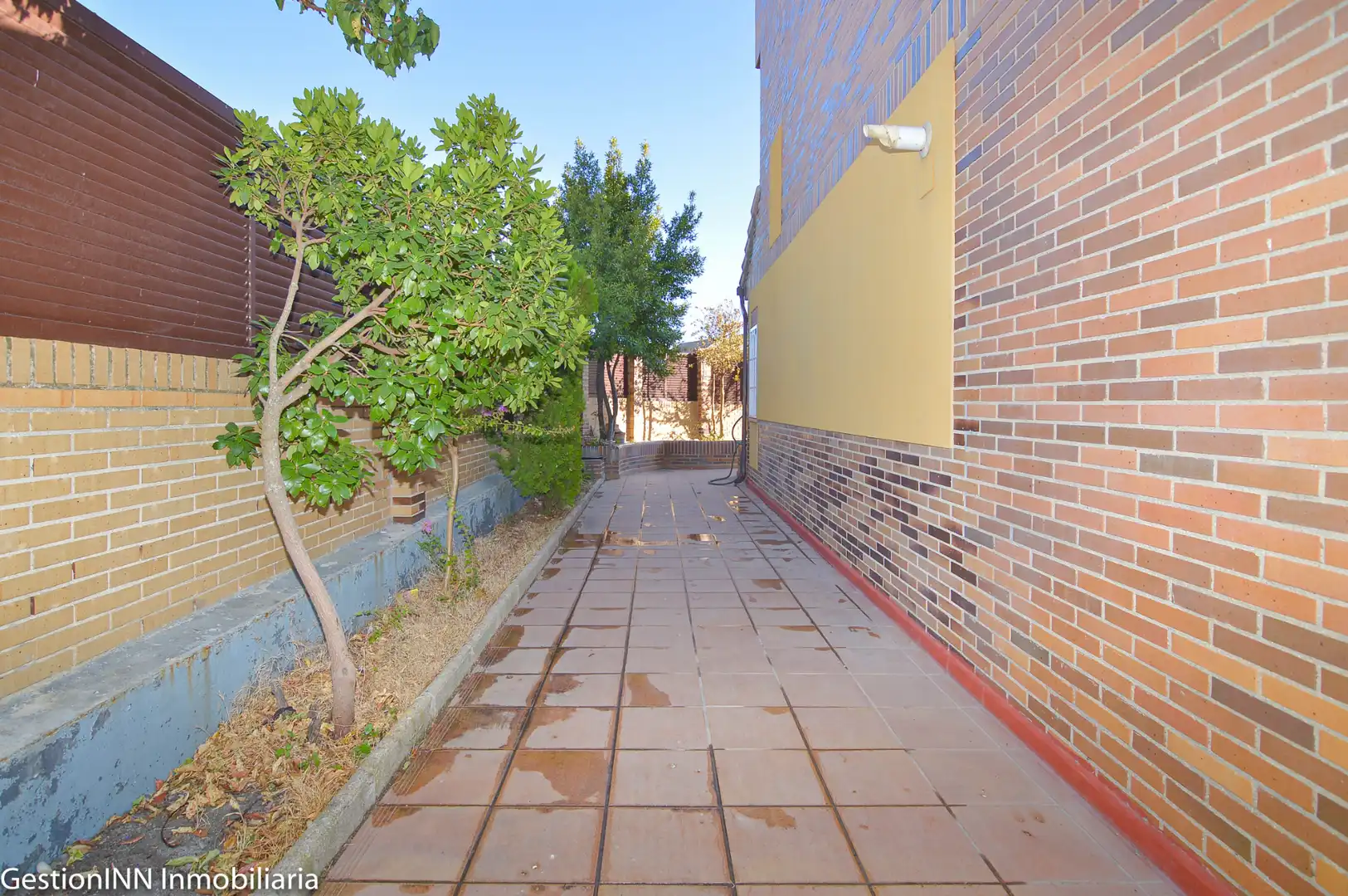 Semi-detached house with garden for sale in Calle Sesmo de Casarrubios, imagen 9