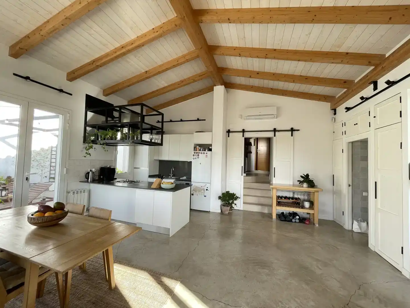 Cuina de Casa o xalet en venda en Sant Cugat del Vallès amb Aire condicionat, Piscina i Balcó