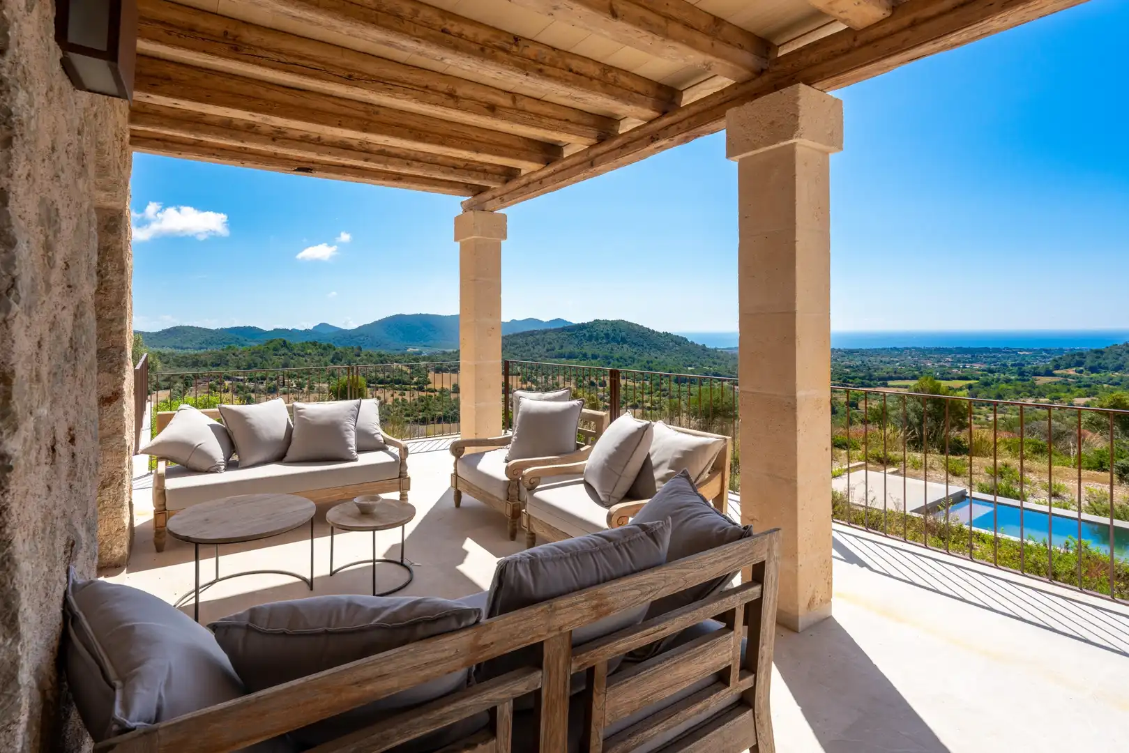 Terrasse von Country house zum Verkauf in Son Servera mit Klimaanlage, Heizung und Terrasse