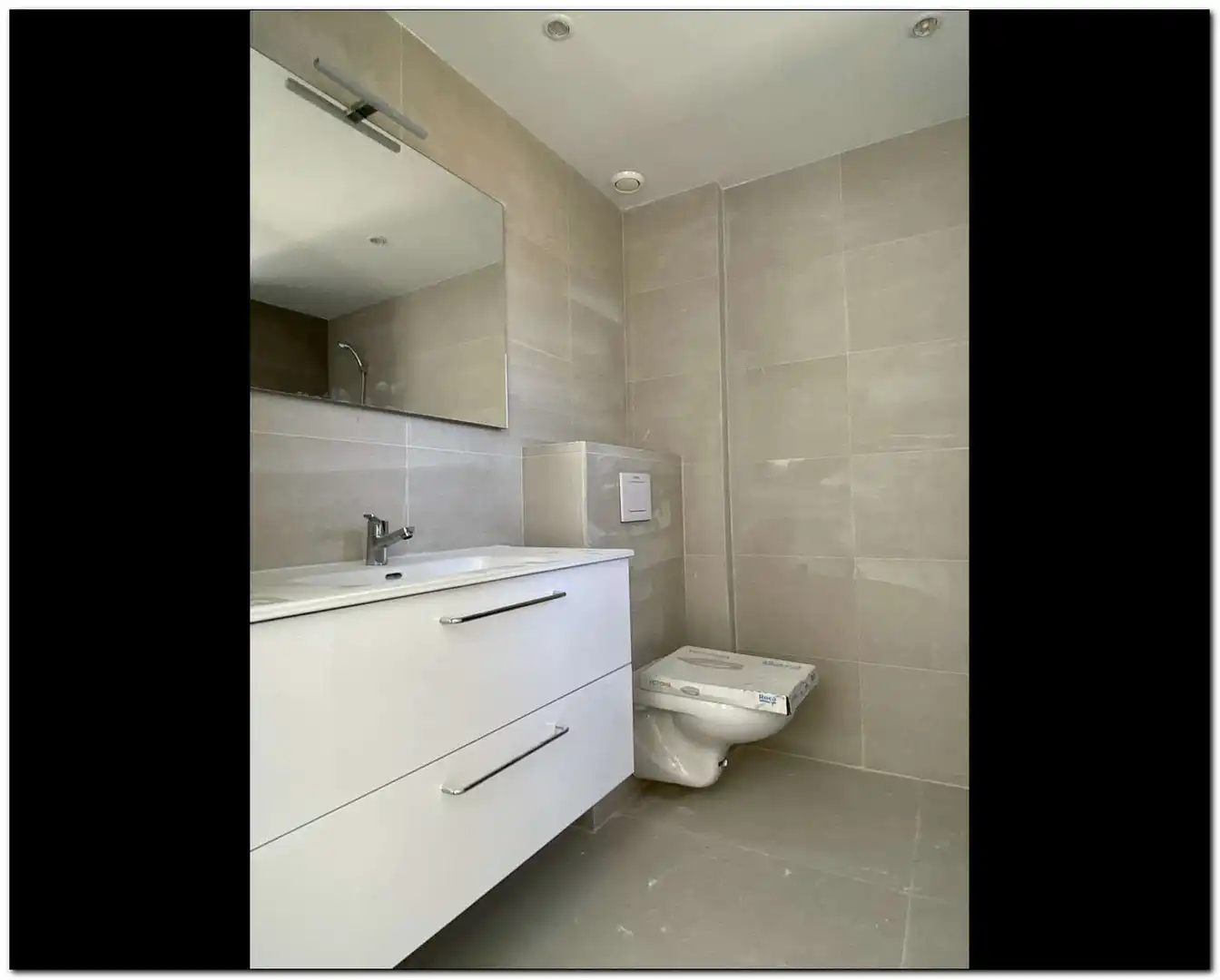 House with pool for sale in Requesens, imagen 6