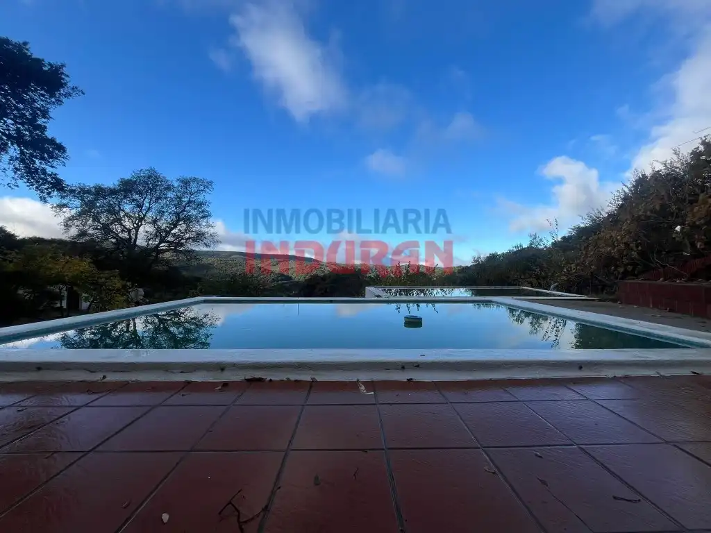 Piscina de Finca rústica en venda en Castañar de Ibor