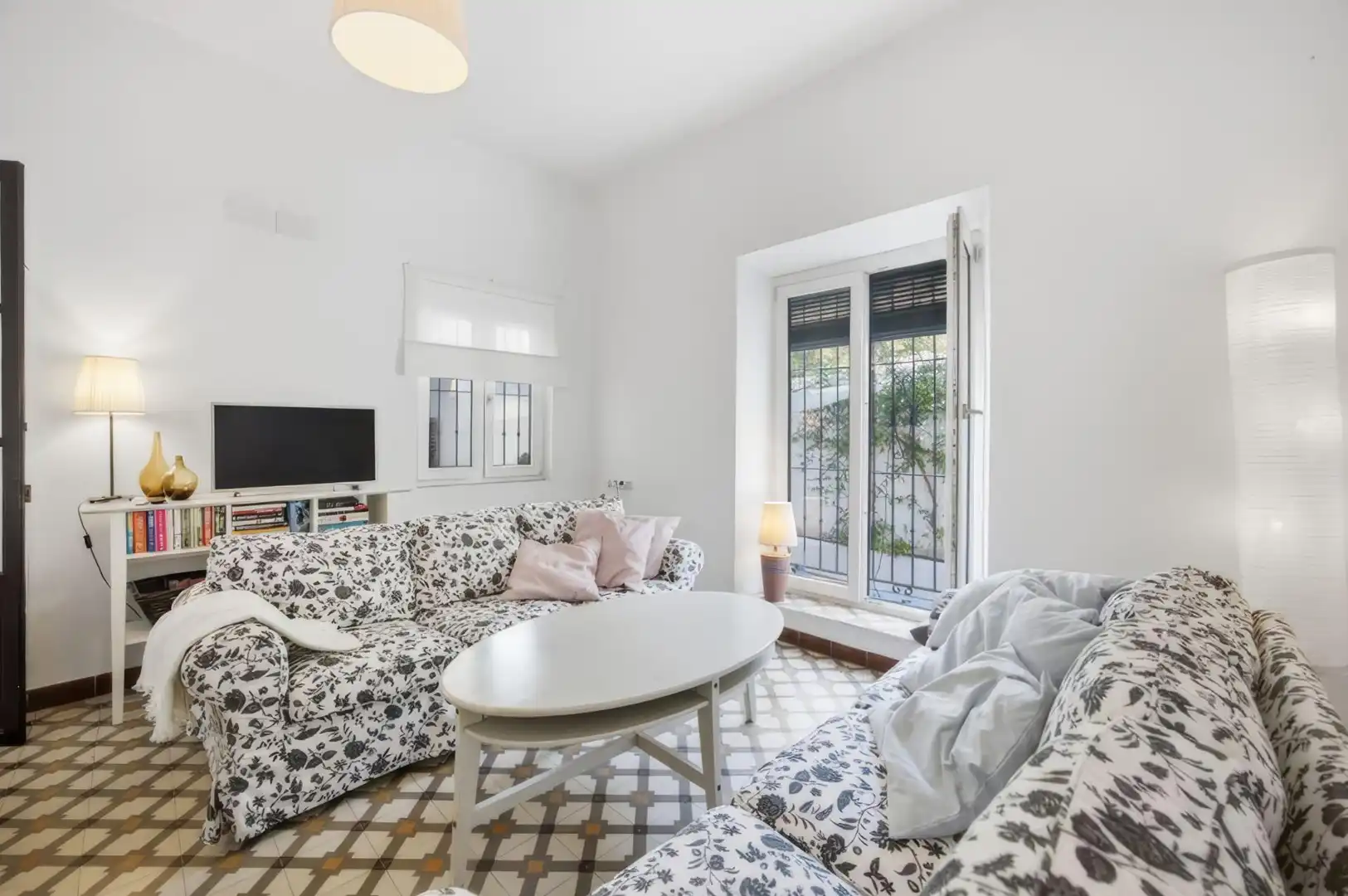 Wohnzimmer von Haus oder Chalet zum Verkauf in Vejer de la Frontera mit Privatgarten, Terrasse und Möbliert