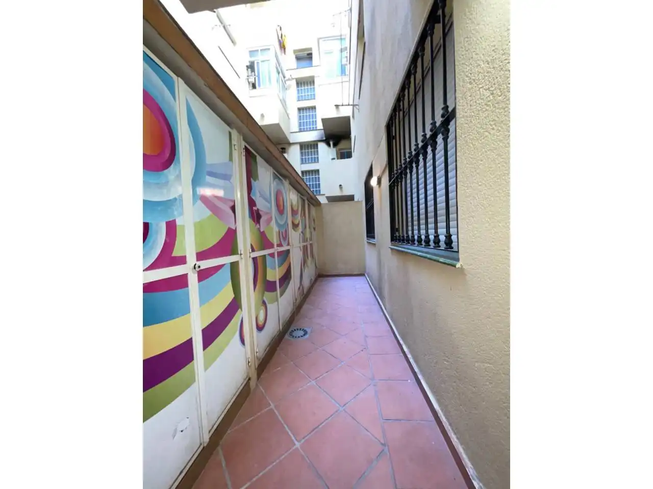 Vista exterior de Piso de alquiler en Estepona con Aire acondicionado, Calefacción y Terraza