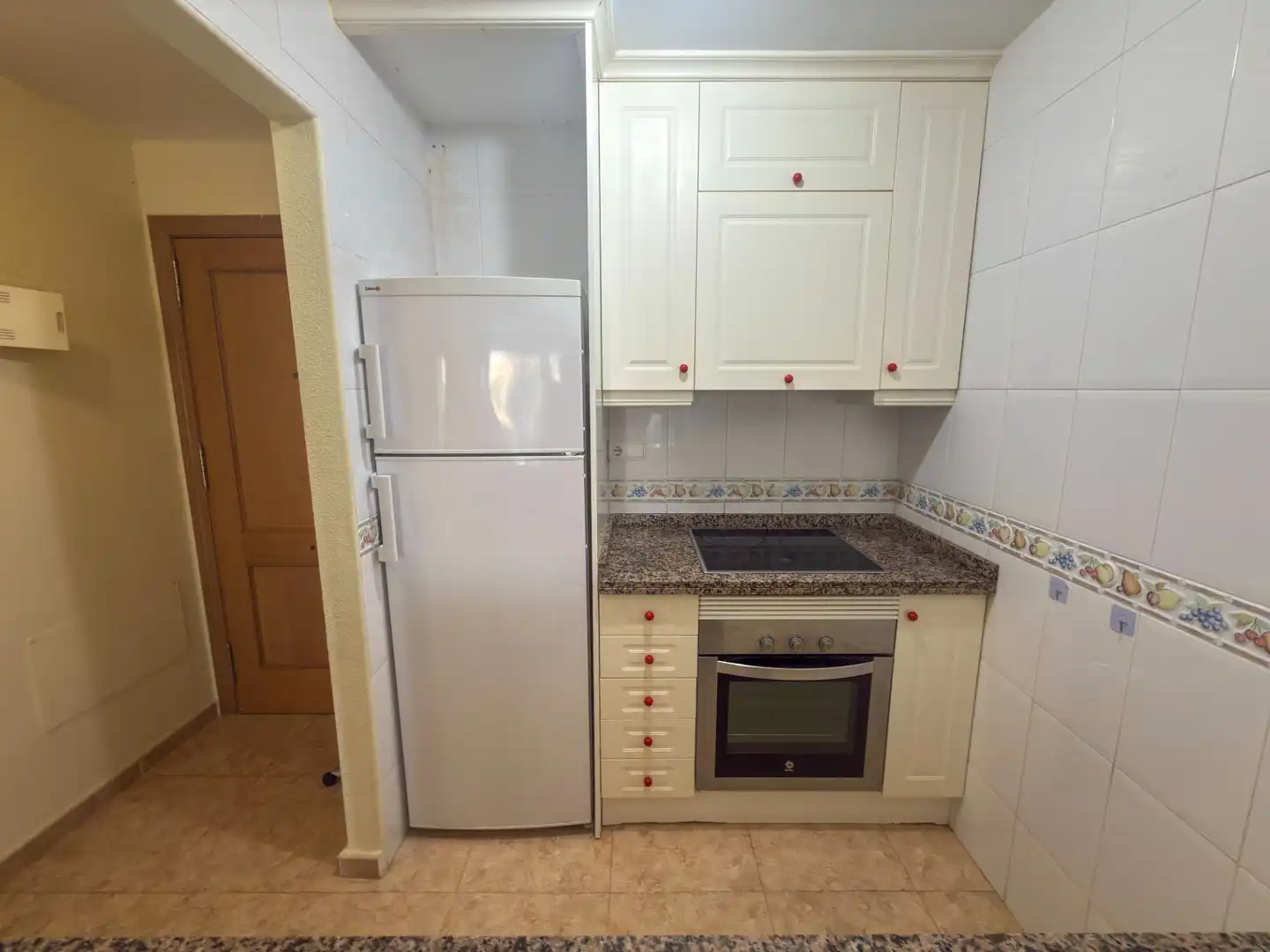 Apartament amb terrassa de lloguer a Calle HELENA 2, imagen 9