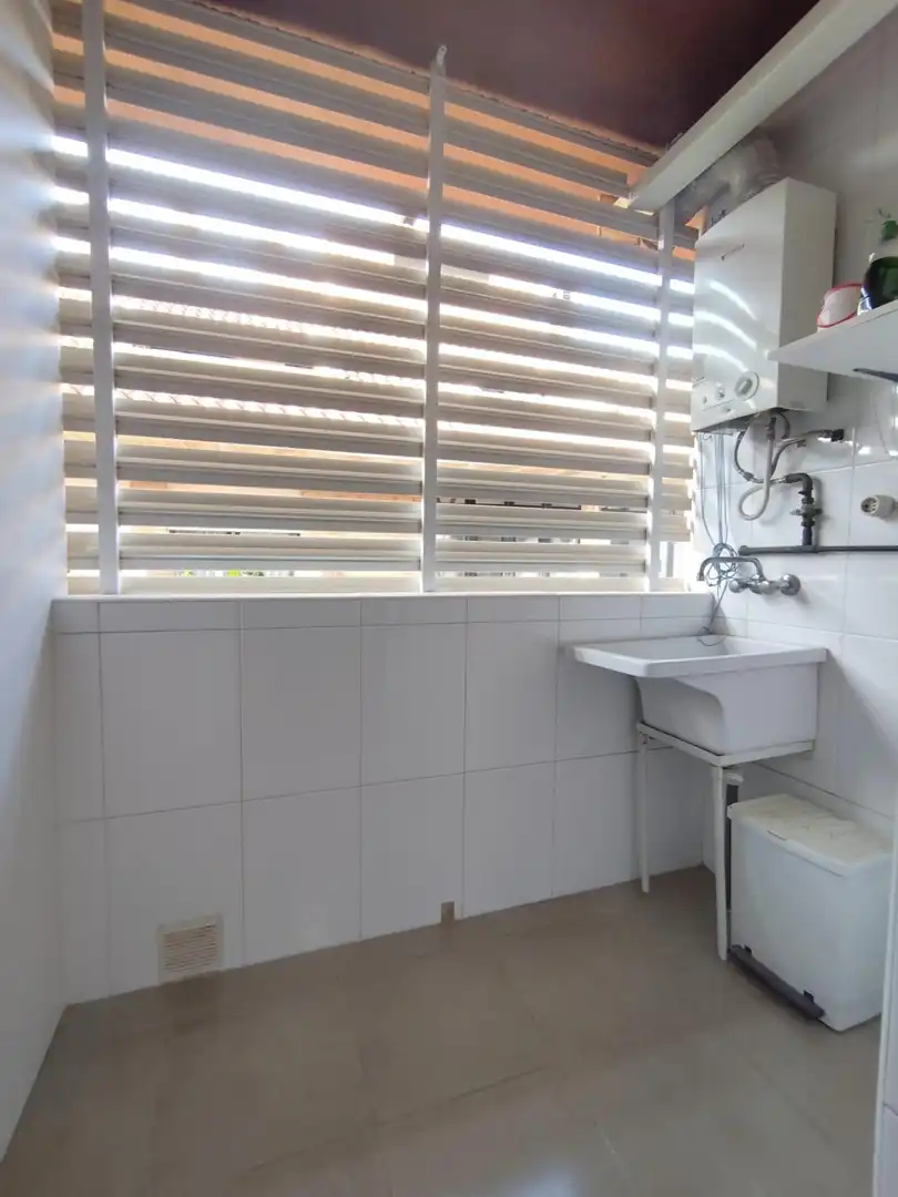 Baño de Piso de alquiler en Murcia con Aire acondicionado, Calefacción y Parquet