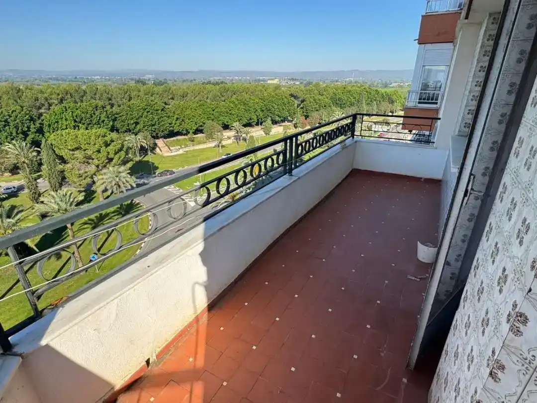 Terrassa de Pis en venda en Alzira amb Moblat i Balcó
