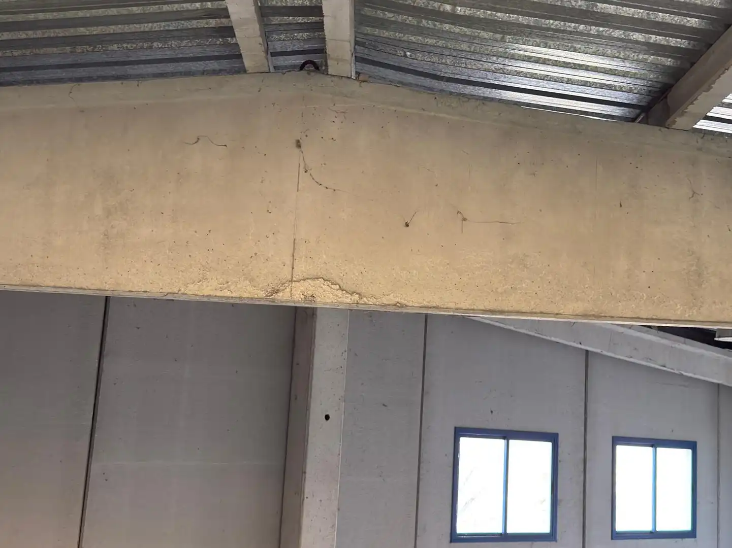 Außenansicht von Fabrikhallen zur Miete in Santa Eulàlia de Ronçana