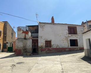 Vista exterior de Casa adosada en venda en Aldeacentenera amb Terrassa i Traster