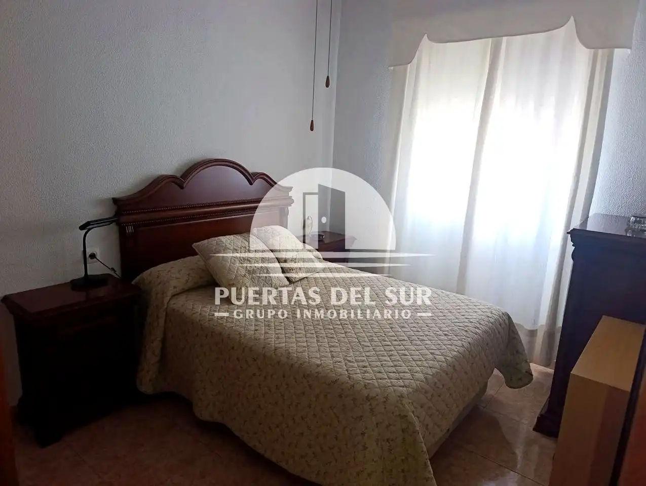 Bedroom of Flat for sale in Rota
