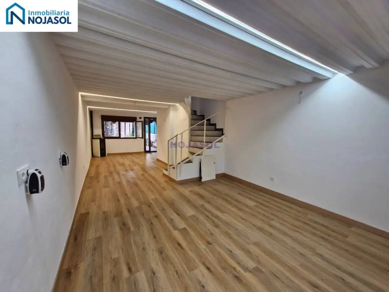 Casa adosada en venda en Ramales de la Victoria amb Calefacció i Terrassa