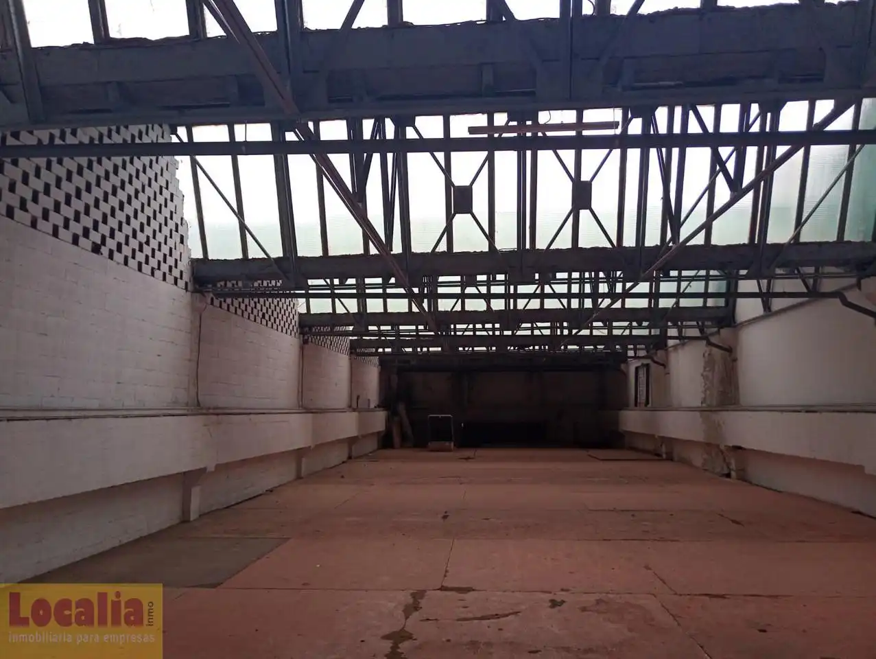 Nau industrial de lloguer a Niño, imagen 3