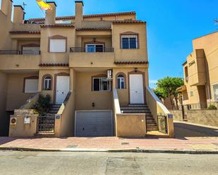 Vista exterior de Casa adosada en venda en Rojales amb Aire condicionat, Terrassa i Balcó