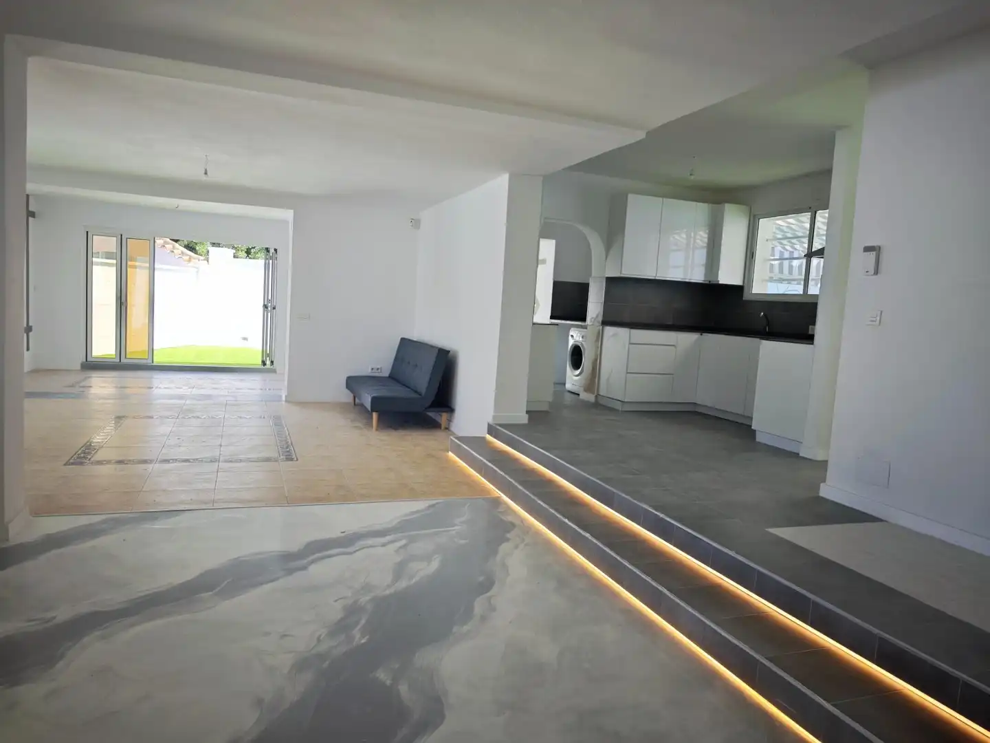 Chalet con piscina en venta en Calle a, imagen 3