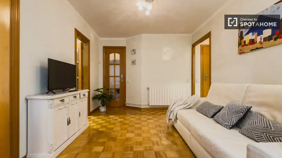 Flat for rent in La Gavarra