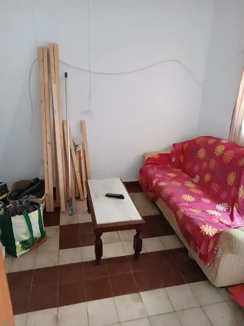 Sala d'estar de Casa o xalet en venda en Algeciras amb Aire condicionat