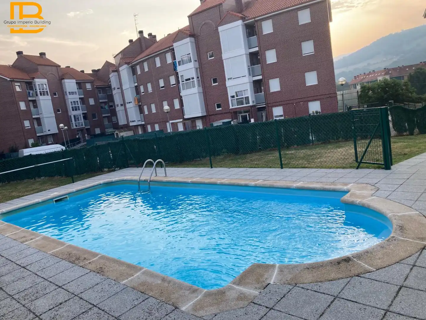 Swimming pool of Flat for sale in Voto  with Heating, Parquet flooring and Terrace
