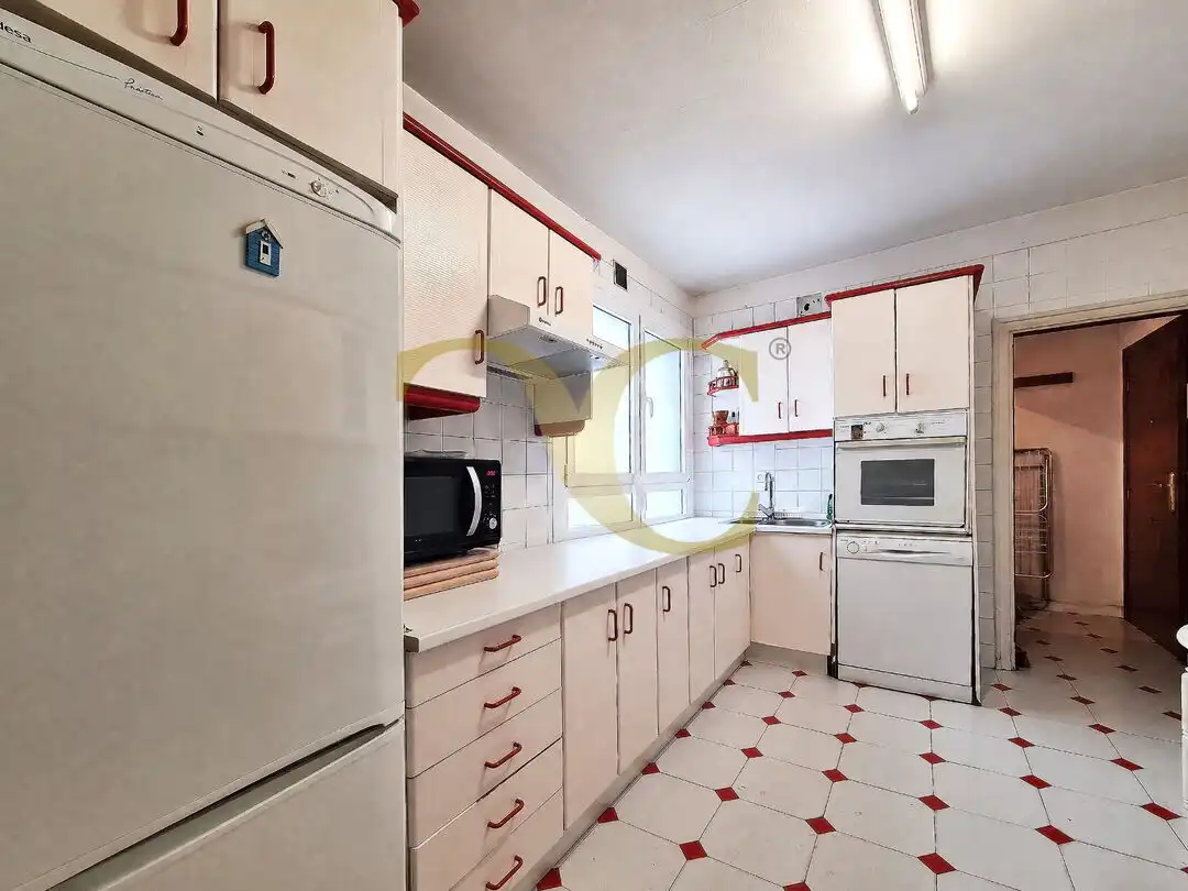 Appartamento con ascensore in vendita a Calle Plácido Arango, imagen 11