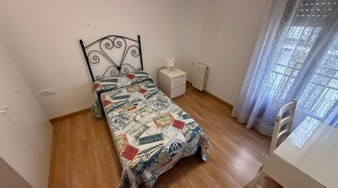 Foto 5 de Piso de alquiler en Avenida Granada, Belén - San Roque, Jaén Capital