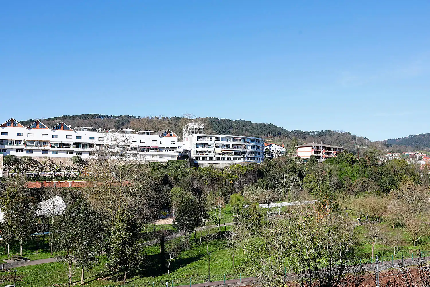 Vista exterior de Dúplex en venda en Donostia - San Sebastián  amb Aire condicionat, Terrassa i Moblat