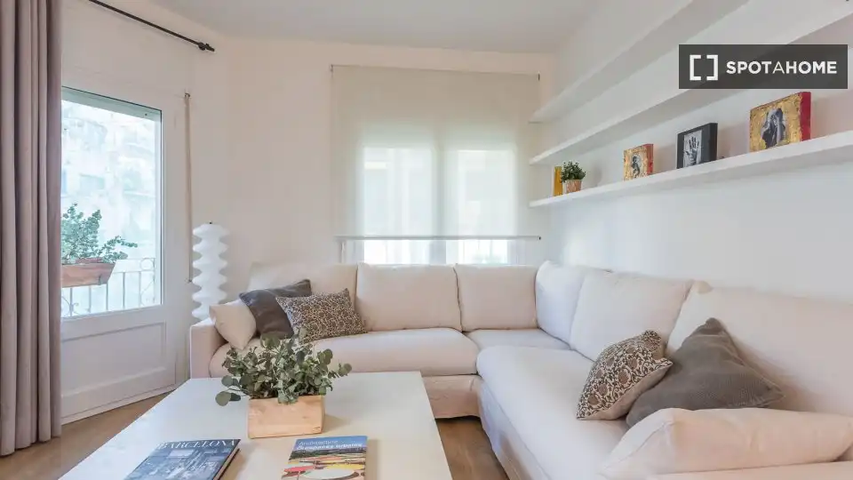 Living room of Flat for rent in Barcelona  with Air Conditioner, Heating and Furnished