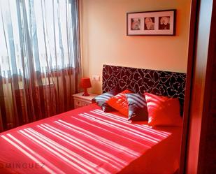 Dormitori de Apartament en venda en Vigo  amb Calefacció i Traster