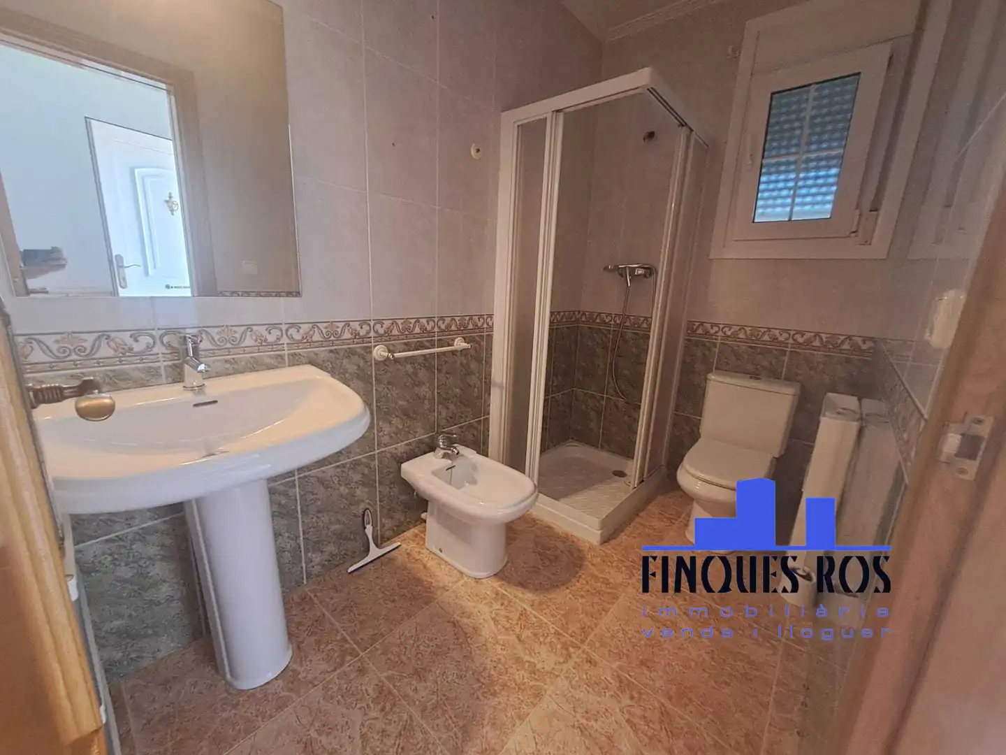 Bathroom of Houses for sale in Vinaròs  with Air Conditioner, Heating and Private garden