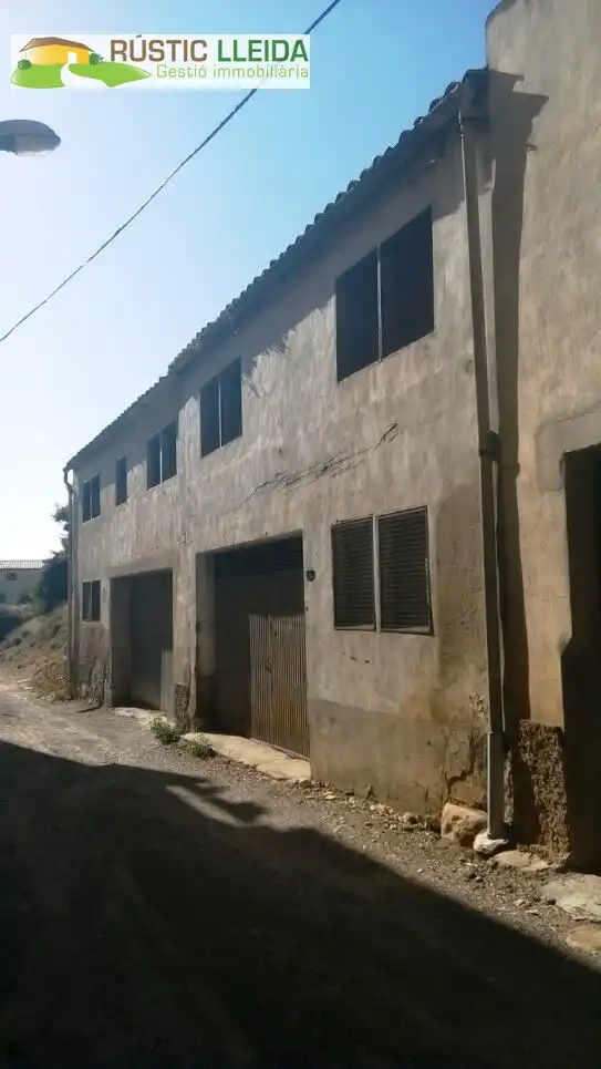 Local comercial en venda a Arbeca, imagen 4