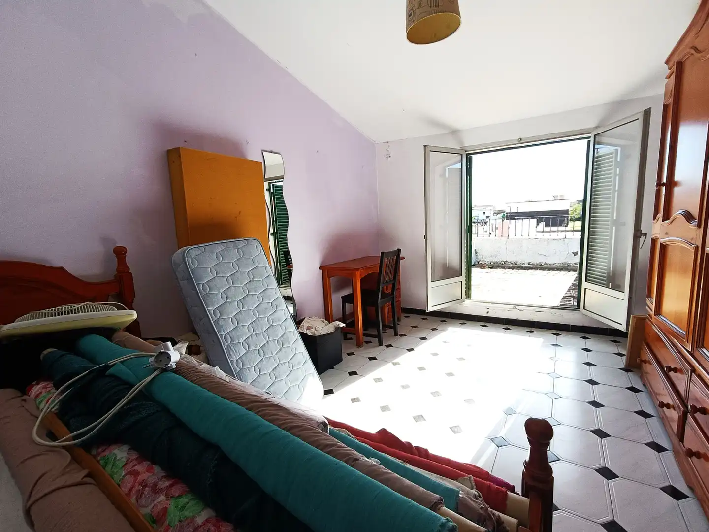 Dormitori de Casa adosada en venda en Villanueva del Ariscal amb Aire condicionat, Jardí privat i Terrassa