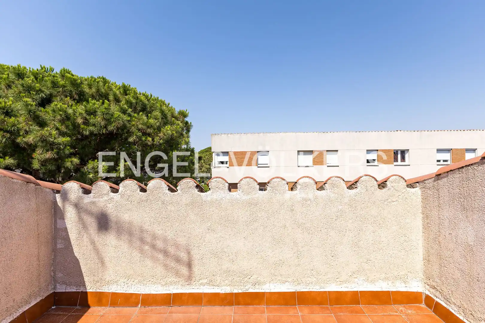 Terrassa de Casa o xalet en venda en Gavà amb Calefacció, Jardí privat i Terrassa