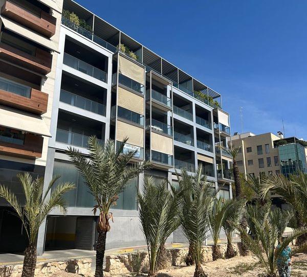 Foto 1 de Pis en venda a Plaza Crevillente - Antiguos Juzgados - El Asilo, Alicante