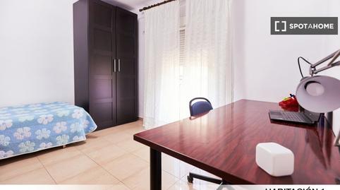 Foto 2 de Pis per a compartir a Los Remedios, Sevilla